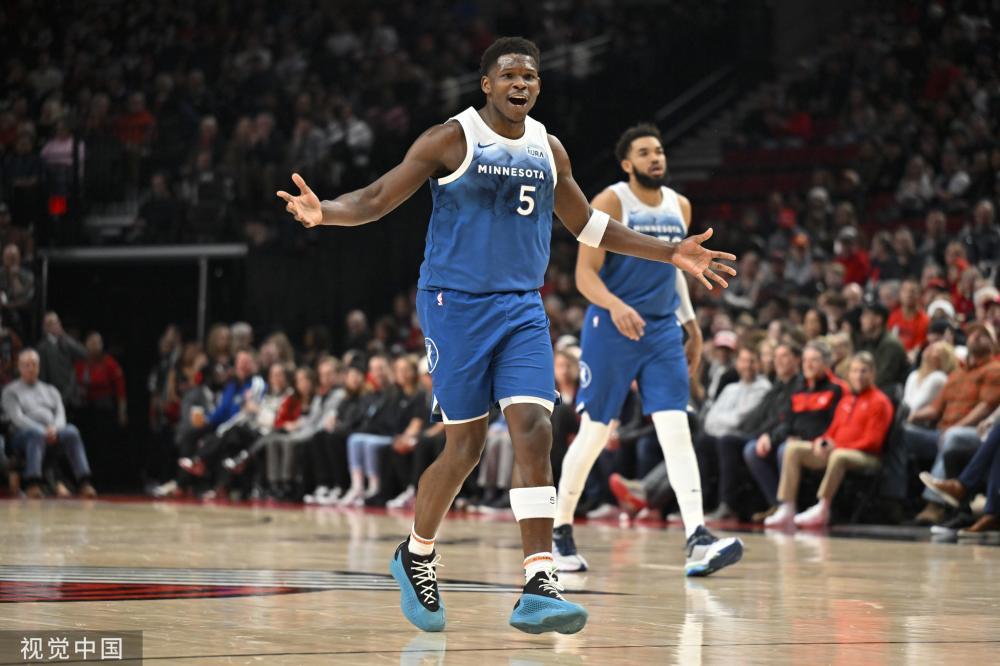 外线防守球 外线防守球